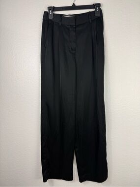 Aritzia the effortless Classic Black satin High-Waist Dress Pants size 2